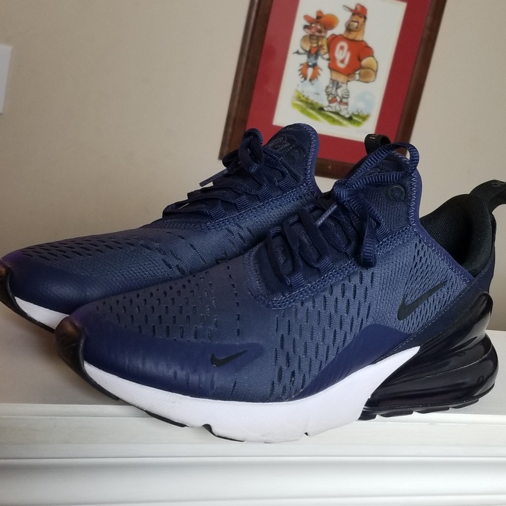 Nike Air Max 270